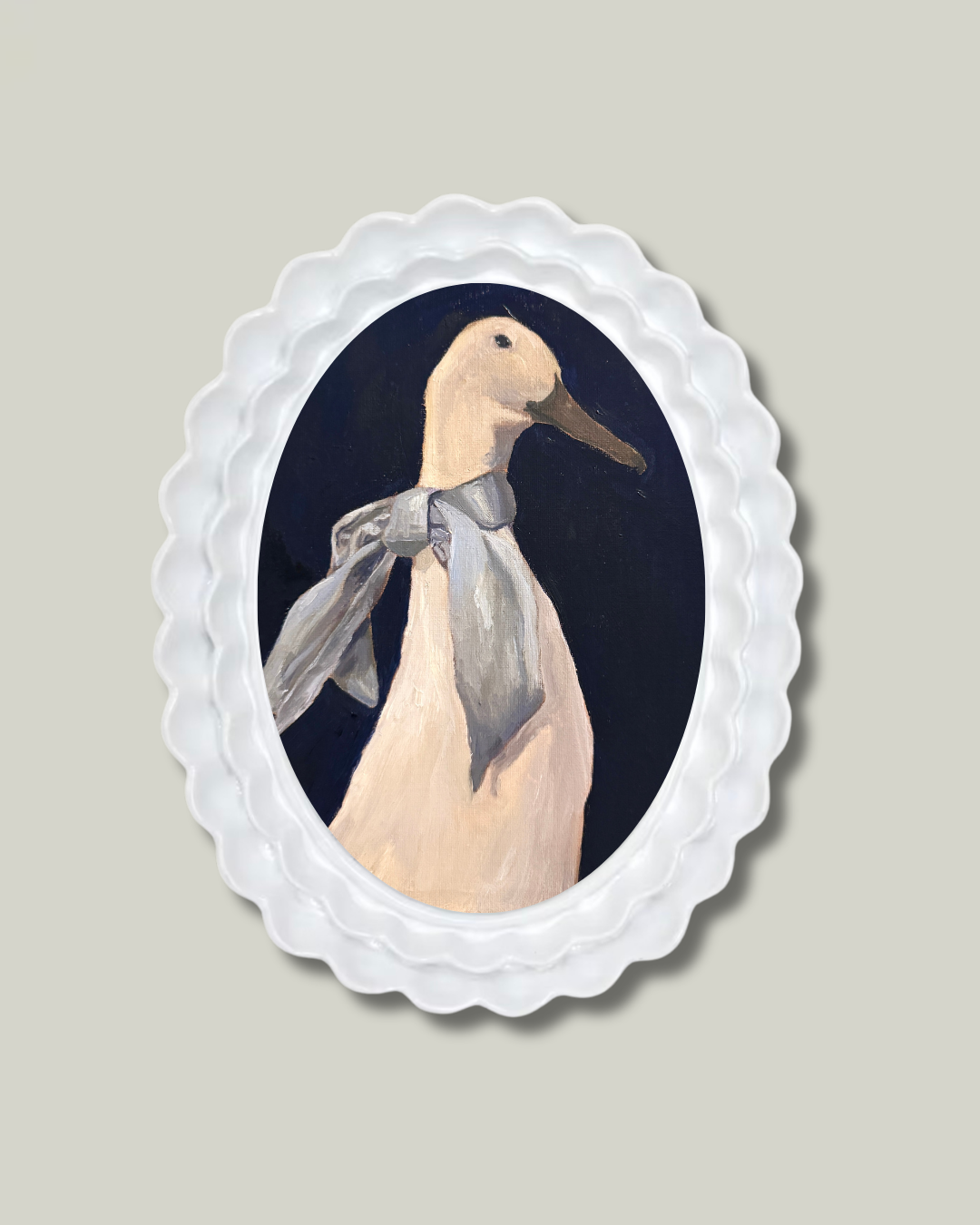 "Mrs.Pots" White Ruffle Frame