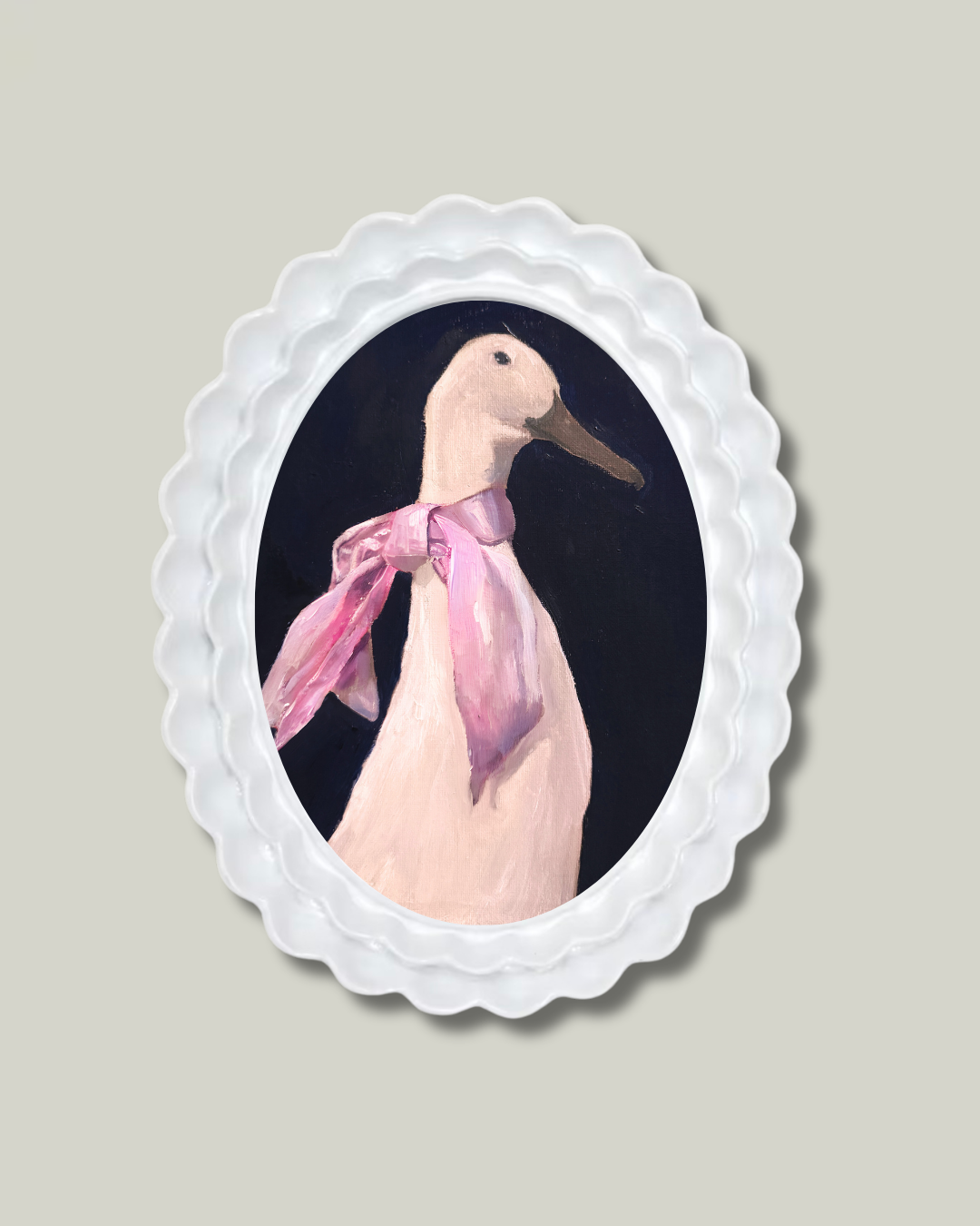 "Mrs.Pots" White Ruffle Frame
