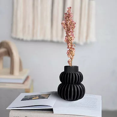 Black Ribbed Vase
