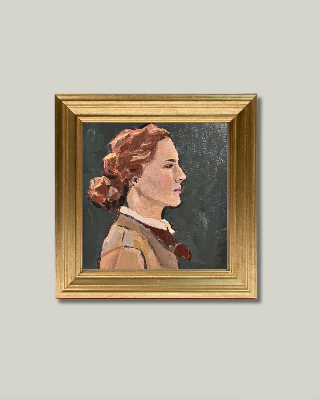 "Jo" Classic Gold Frame