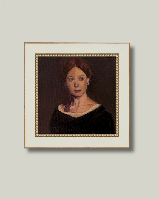 "Lady in Waiting" Gold Bead Frame